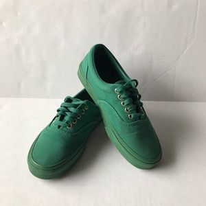 VANS Era gold mono Green skate lows✨